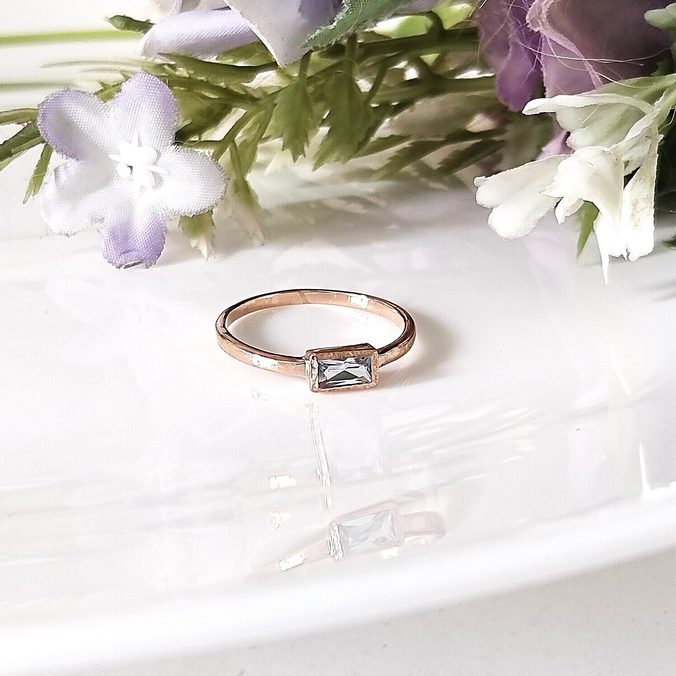 Blue Topaz 14k Rose Gold Ring, Minimalist Stone Ring, Personalized Ring