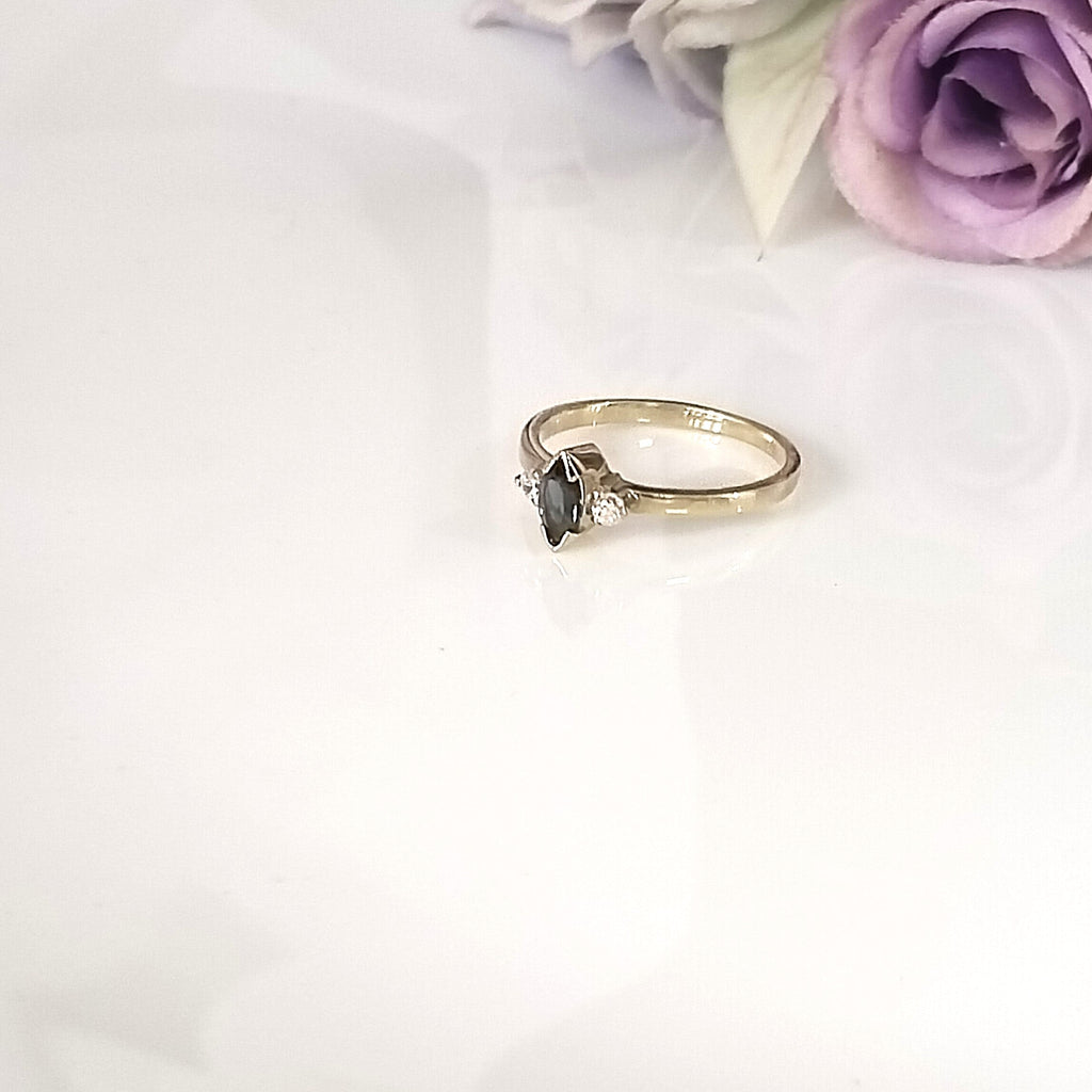 London topaz 14k gold ring, Minimalist engagement ring, personalized gift , anniversary ring