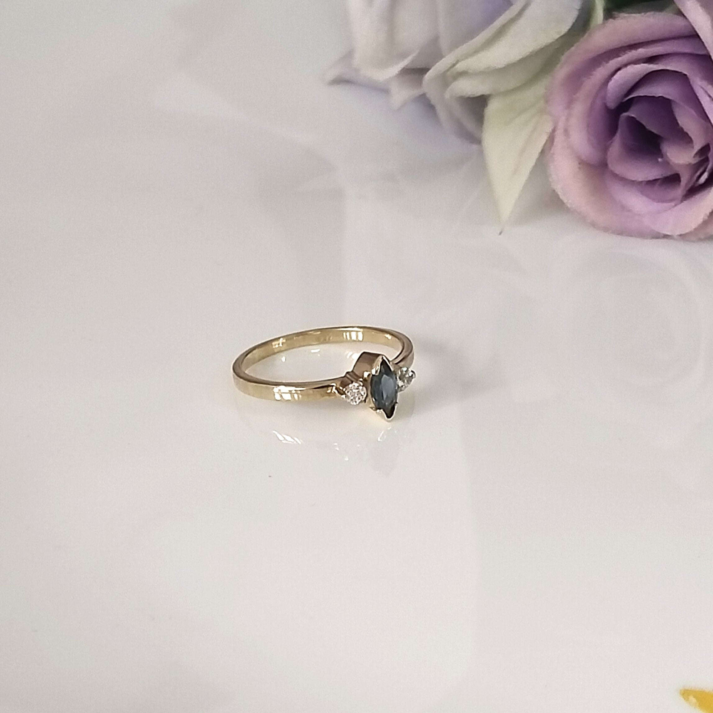 London topaz 14k gold ring, Minimalist engagement ring, personalized gift , anniversary ring