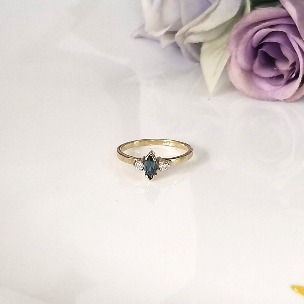 London topaz 14k gold ring, Minimalist engagement ring, personalized gift , anniversary ring