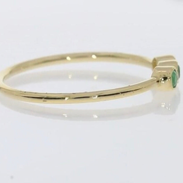 Dainty Emerald 14k Gold Ring